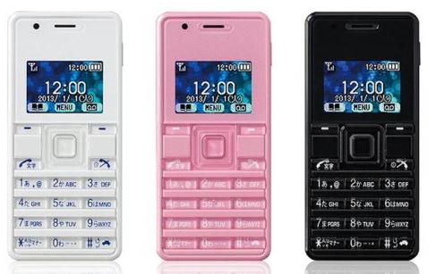 日本发布全球最小手机Phone Strap 2 WX06A