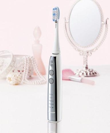 松下电动牙刷EW-DE92-S705为您做全方位的口腔护理