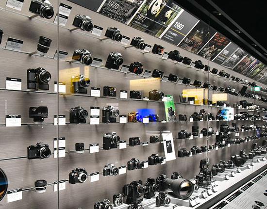 尼康开设博物馆展,许多贵重相机员工也“没见过”