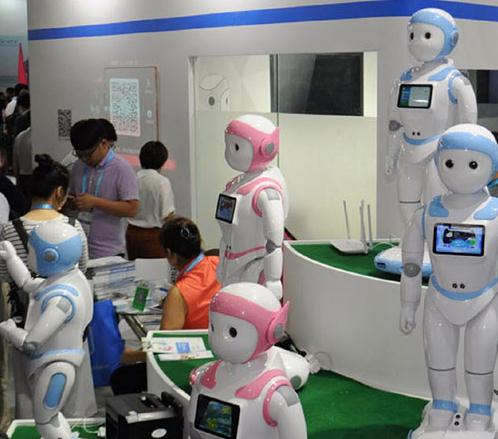 2017亚洲CES开幕 中国机器人最抢眼