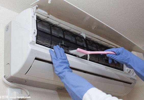 空调开启前洗洗更健康 室外机也别忘了清洗-起风网