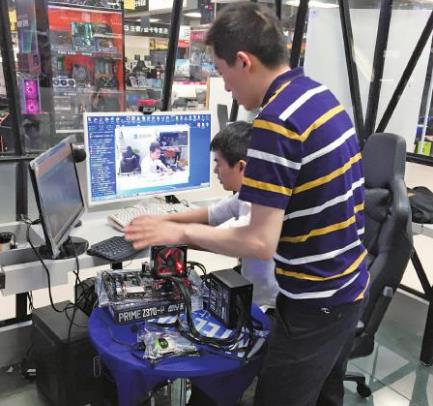 重庆首家电脑DIY攒机新零售模式开启