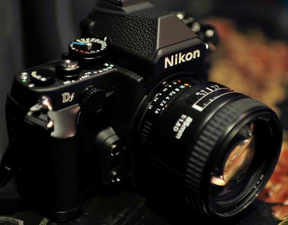 尼康d5300数码相机怎么样价格贵吗