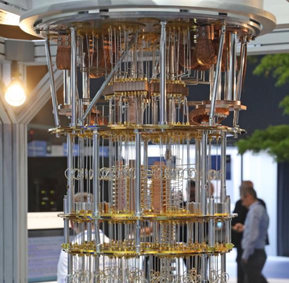 谷歌打造“量子电脑” 运算3分钟 超级电脑要算万年