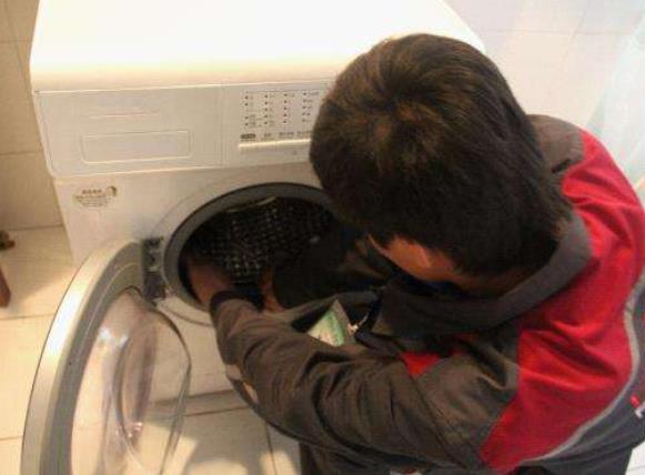 洗衣机维修上门服务多少钱