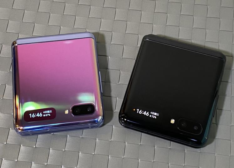 华为新款可折叠屏手机设计专利曝光或挑战三星Galaxy Z Flip