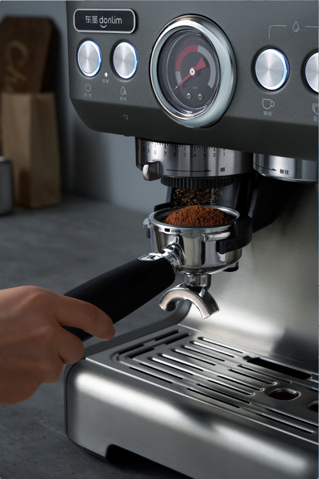 把家变成咖啡馆，用东菱研磨一体咖啡机在家做出醇正好咖啡