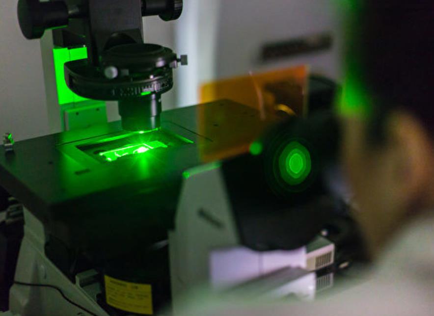 世界首例：激光显微镜能分辨分子的手性特征
