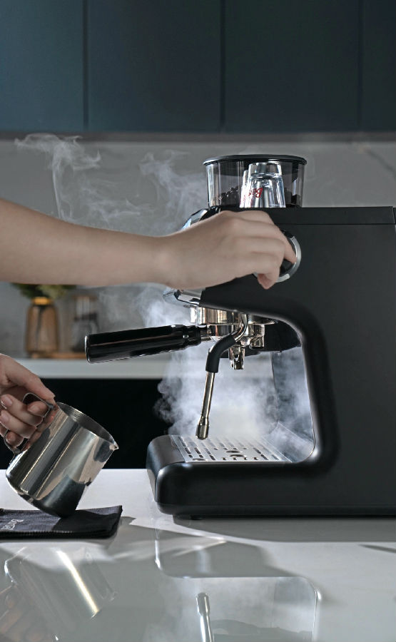 百胜图Barsetto研磨一体半自动咖啡机二代：无需大师调，香醇仍撩人