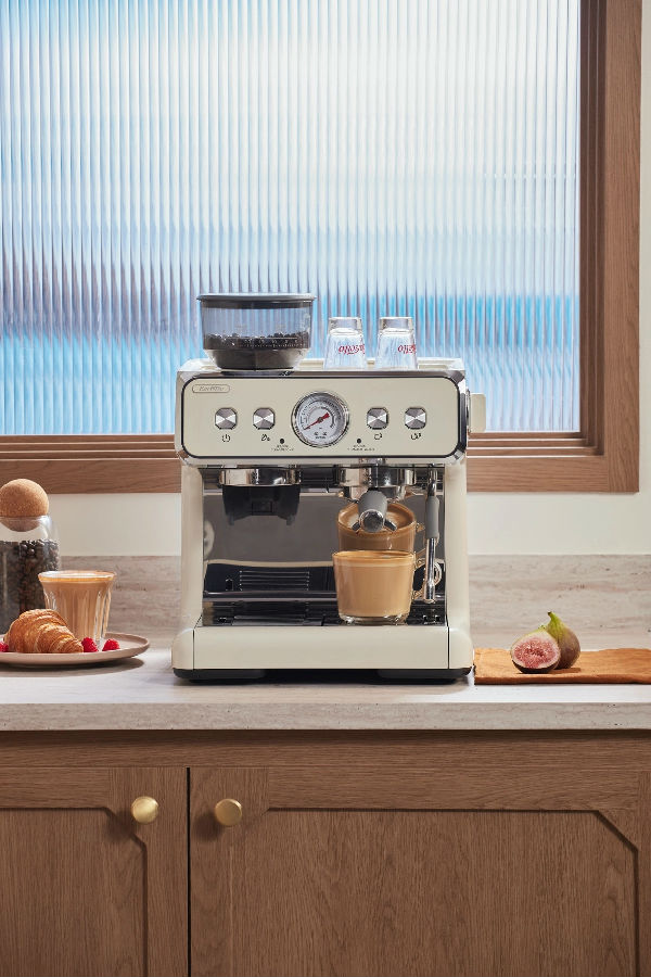 百胜图Barsetto研磨一体咖啡机BAE02S，家庭自制品质咖啡，一部到位