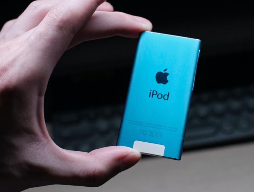苹果iPod推出逾20年 “把千首歌装进口袋”颠覆音乐体验