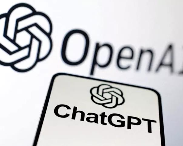 ChatGPT满周岁 全球访问量冲到17亿次