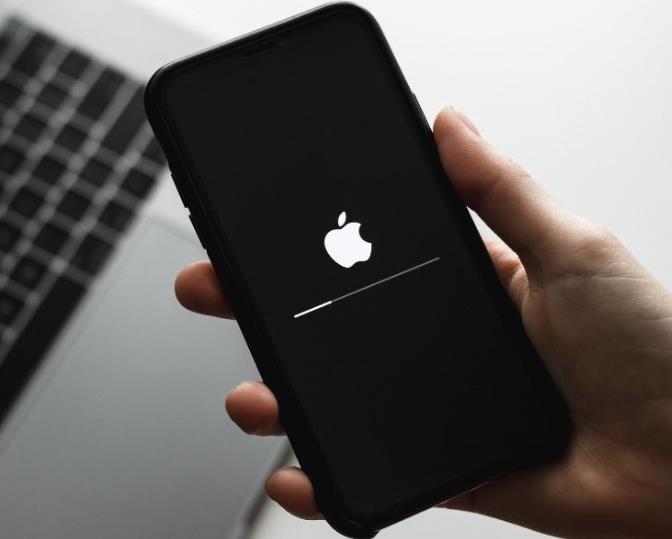 苹果有漏洞？官方首度推出iOS16.4.1快速安全回应
