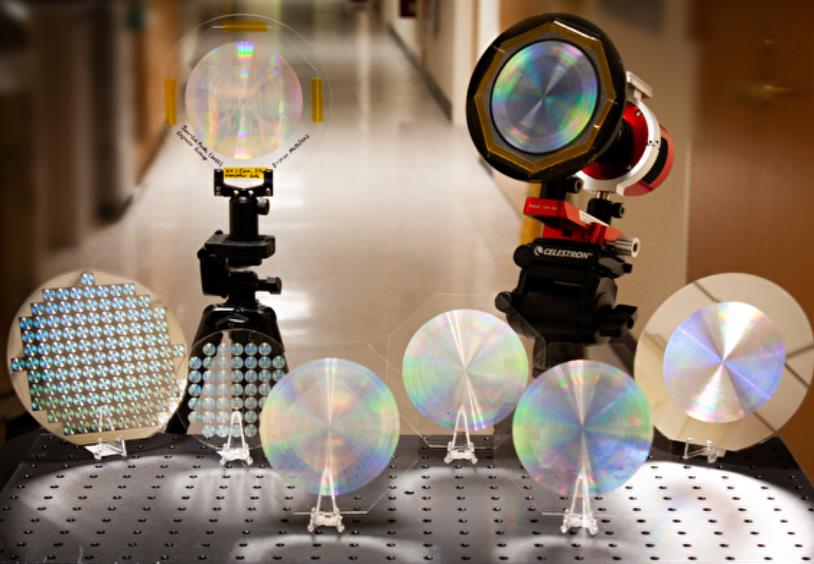 哈佛新发明 可批量生产的超薄大型望远透镜